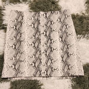 Honey Bell PU Leather Snake Print Skirt
